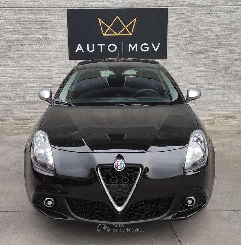 Usata Alfa Romeo Giulietta Super 120 CV (88 kW) 2018 Nero Utilitaria