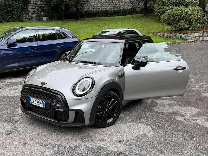 Usata Mini Cooper Classic 136 CV (100 kW) 2023 Grigio Utilitaria