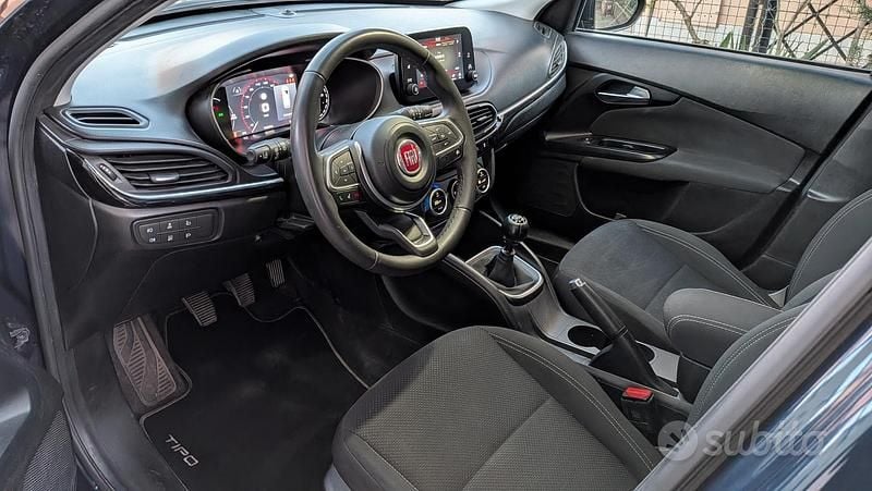 Usata Fiat Tipo Sport 131 CV (96 kW) 2021 Blu Station wagon