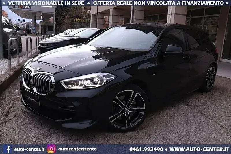 Usata BMW 120 M Sport 190 CV (139 kW) 2020 Nero Utilitaria