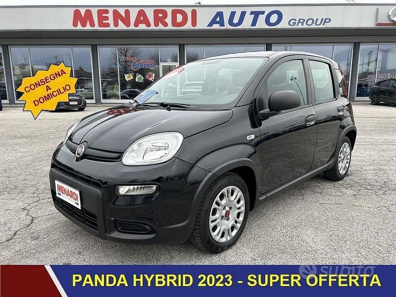Usata Fiat Panda 69 CV (50 kW) 2023 Nero Utilitaria
