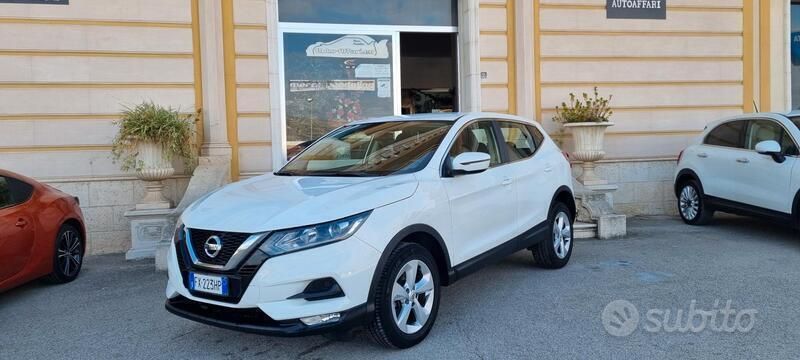 Bianco Usata 2019 Nissan Qashqai SUV | 16.900 € (Molto cara) - Immagine 1/4