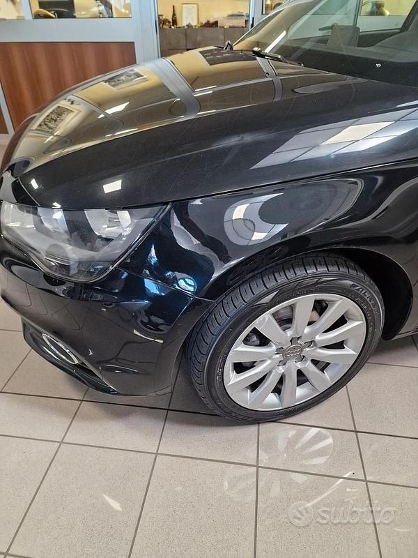 Usata Audi A1 122 CV (89 kW) 2014 Nero Utilitaria