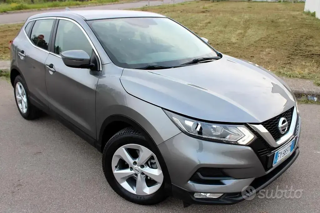 Usata Nissan Qashqai 116 CV (85 kW) 2019 Grigio SUV