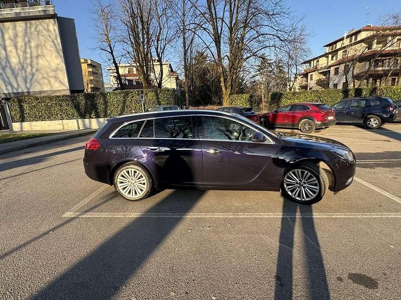 Usata Opel Insignia Cosmo 131 CV (96 kW) 2013 Station wagon