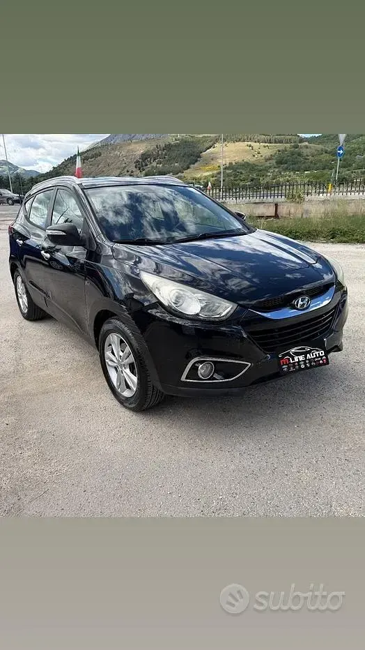 Usata Hyundai ix35 Style 115 CV (84 kW) 2012 Nero SUV