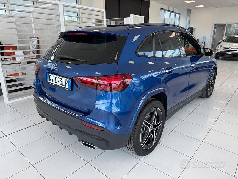 Usata Mercedes GLA200 AMG Line Premium 150 CV (110 kW) 2024 Blu SUV