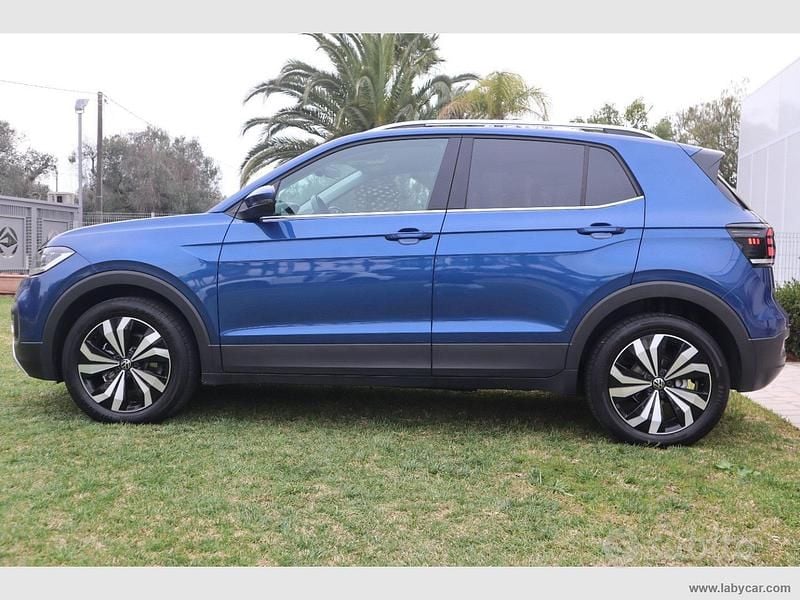 Usata VW T-Cross Advance 110 CV (80 kW) 2022 Blu/azzurro SUV