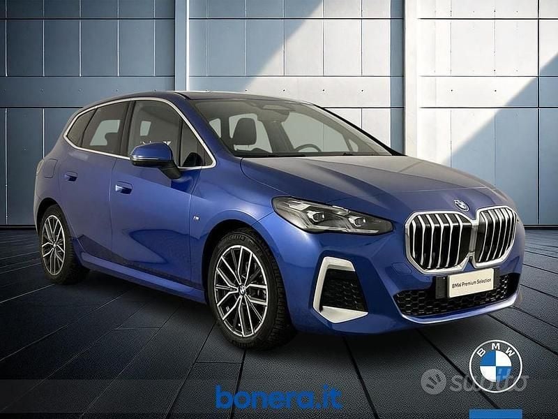 Usata BMW 220 Active Tourer M Sport 156 CV (114 kW) 2022 Blu Monovolume