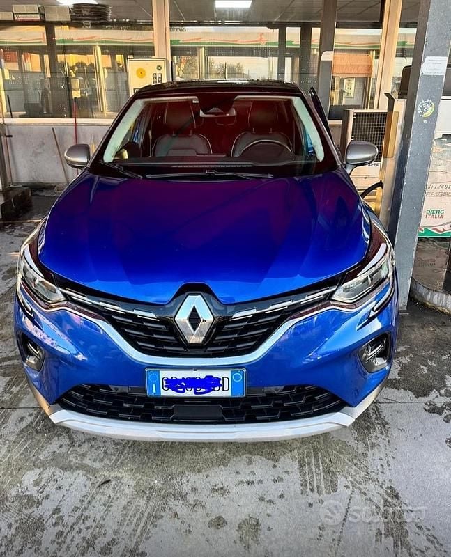 Usata Renault Captur 101 CV (74 kW) 2020 Blu SUV