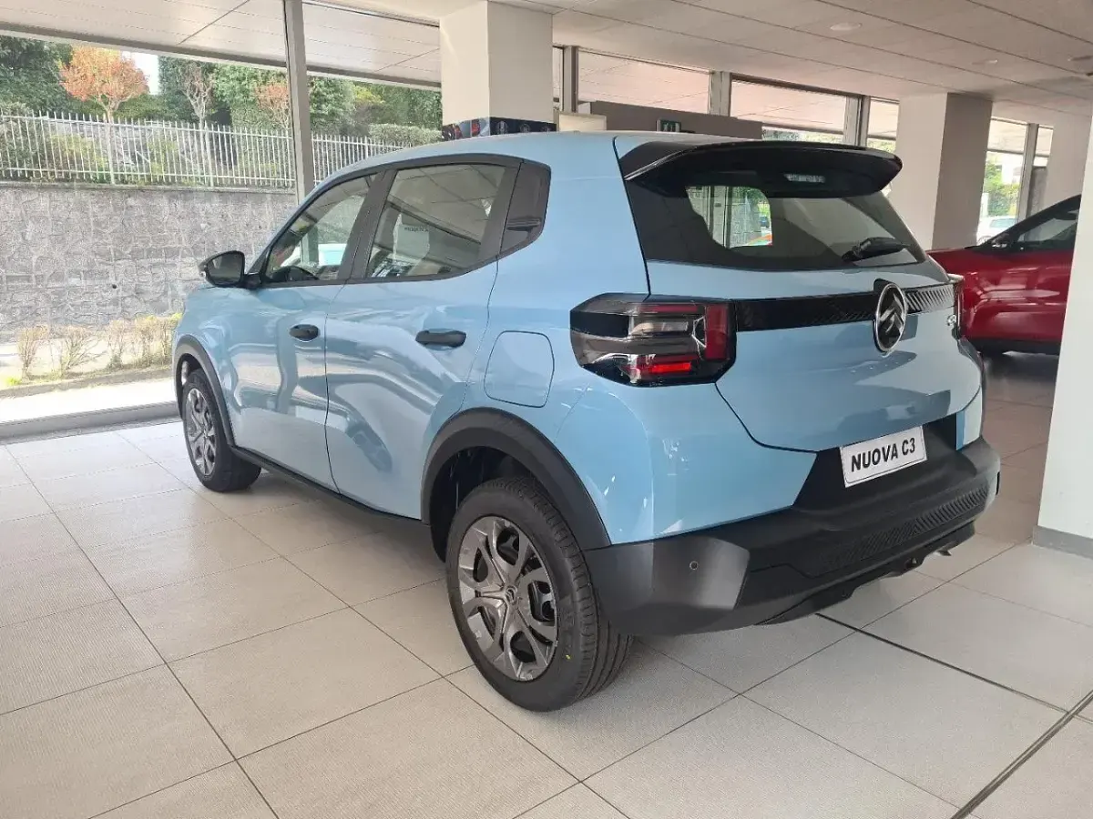 Nuova Citroën C3 PureTech 101 CV (74 kW) 2026 Bianco SUV