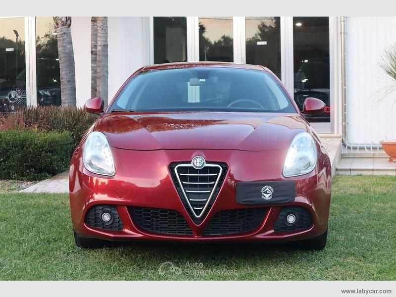 Usata Alfa Romeo Giulietta 120 CV (88 kW) 2013 Rosso Berlina