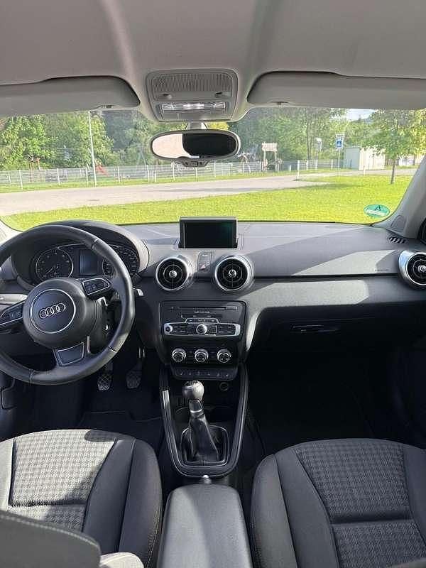 Usata Audi A1 Sportback 122 CV (89 kW) 2013 Bianco Utilitaria