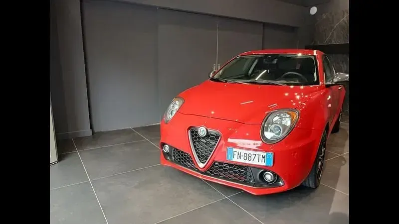 Usata Alfa Romeo MiTo 77 CV (56 kW) 2018 Rosso Utilitaria