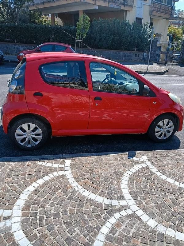 Usata Citroën C1 68 CV (50 kW) 2009 Rosso Utilitaria