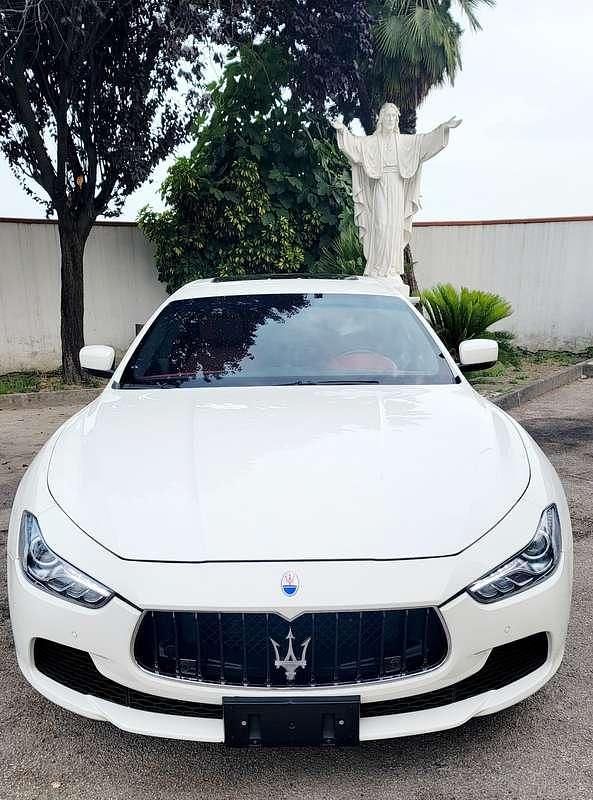 Bianco Usata 2014 Maserati Ghibli Coupé | 26.000 € (Buon prezzo) - Immagine 1/4