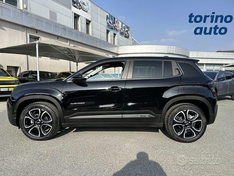 Usata Jeep Avenger Summit 101 CV (74 kW) 2023 Nero SUV