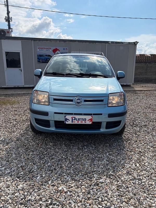Usata Fiat Panda Emotion 69 CV (50 kW) 2008 Blu Utilitaria