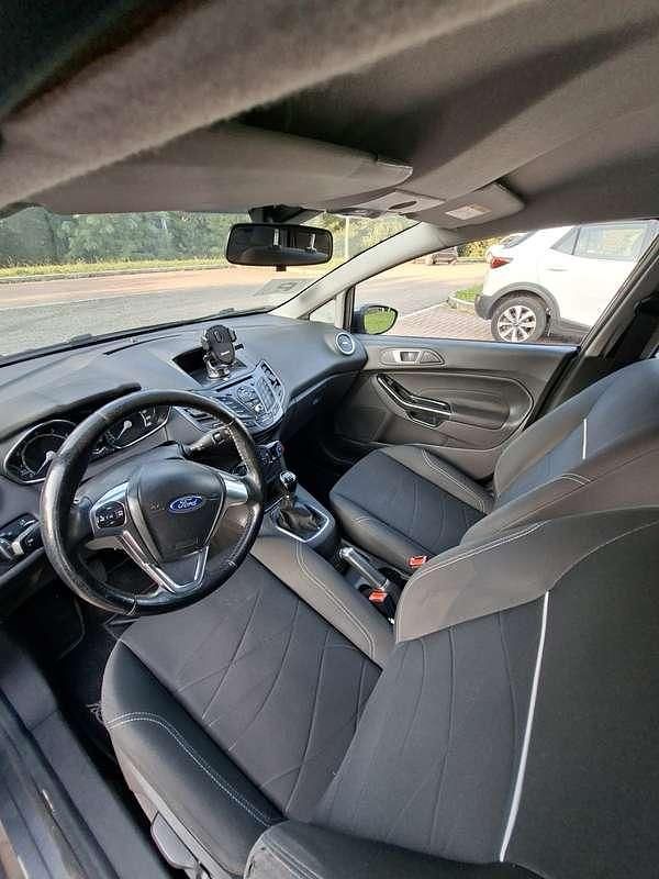 Usata Ford Fiesta Trend 80 CV (58 kW) 2015 Berlina