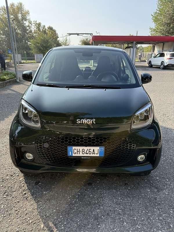 Usata Smart ForTwo Coupé 41 kW (56 CV) 2022 Utilitaria