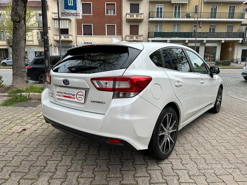 Usata Subaru Impreza 114 CV (83 kW) 2018 Bianco Berlina