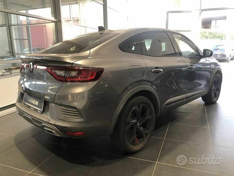 Usata Renault Arkana R.S. 143 CV (105 kW) 2022 Grigio grafite SUV