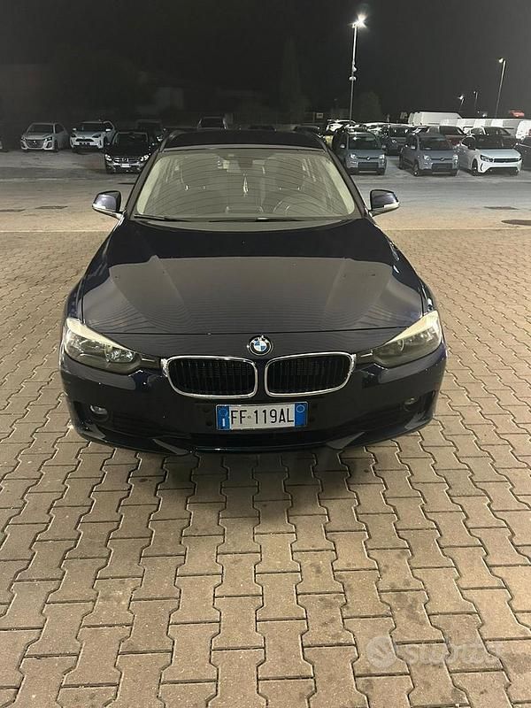 Begagnad BMW 318 2014 Sedan