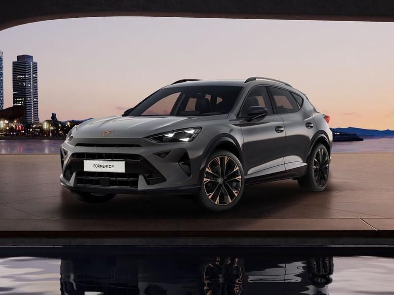 Grigio graphene Usata 2024 Cupra Formentor SUV | 35.400 € (Molto cara) - Immagine 1/4