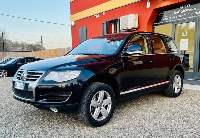 Usata VW Touareg Executive 240 CV (176 kW) 2008 Nero SUV
