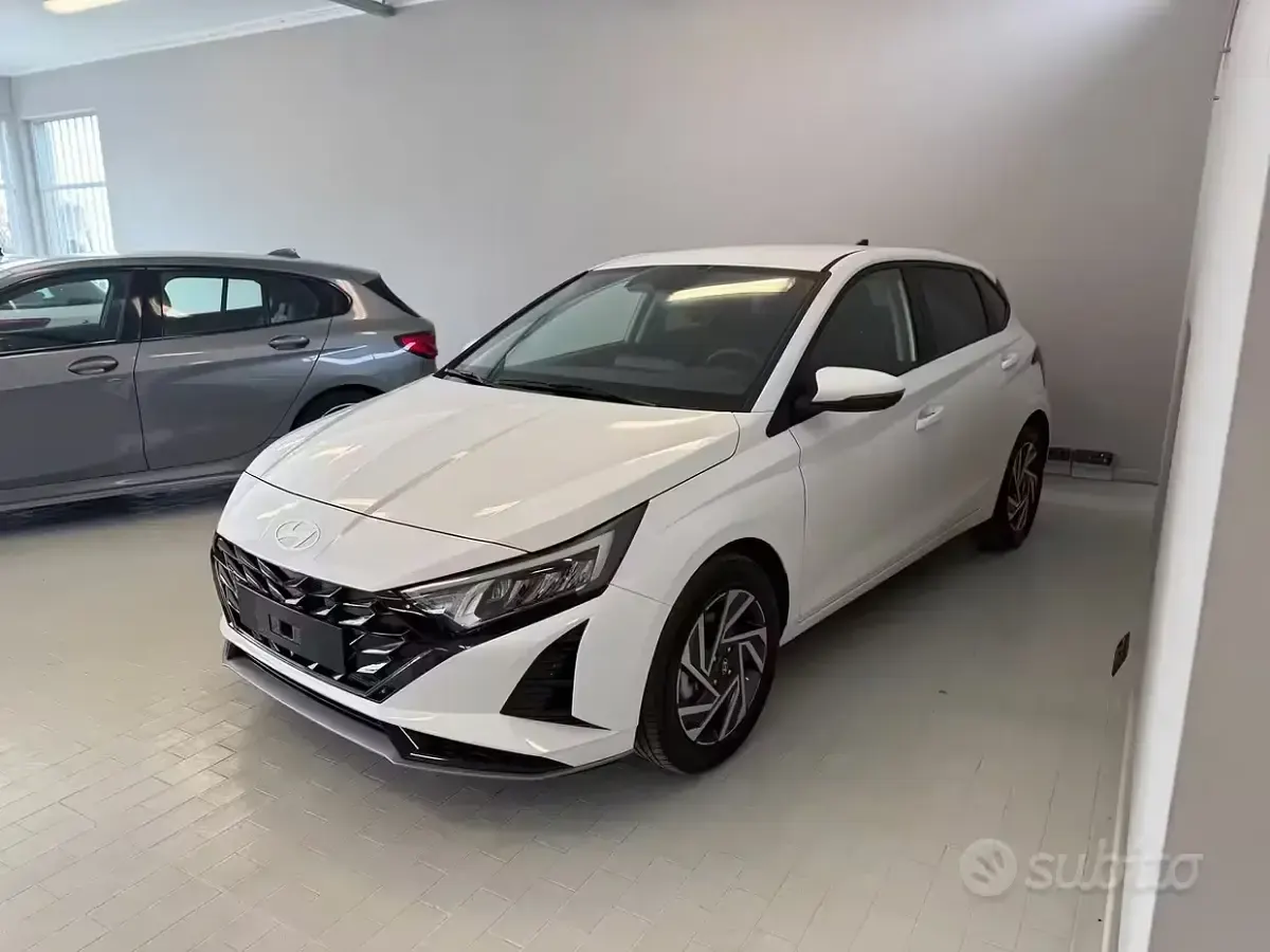 Nuova Hyundai i20 90 CV (66 kW) 2026 Bianco Utilitaria
