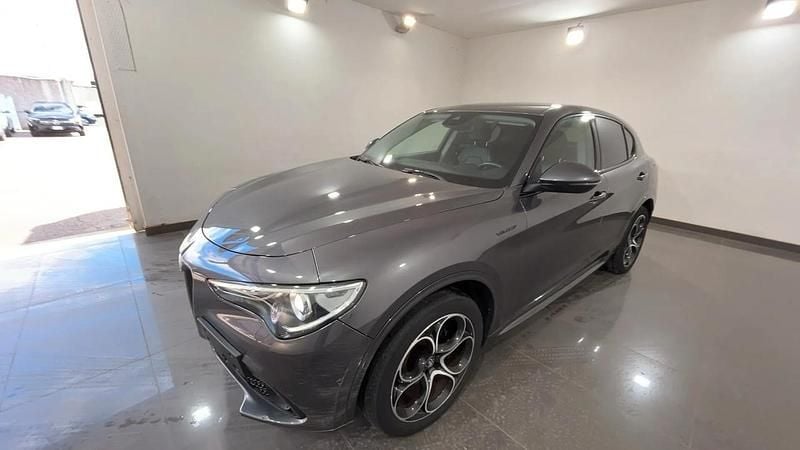 Usata Alfa Romeo Stelvio Veloce 212 CV (155 kW) 2020 Grigio SUV