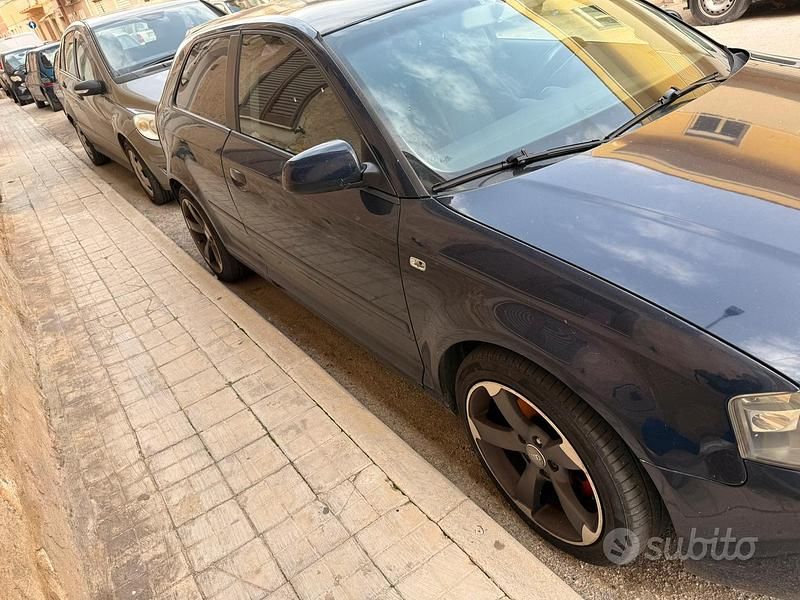Usata Audi A3 2003 Blu Utilitaria