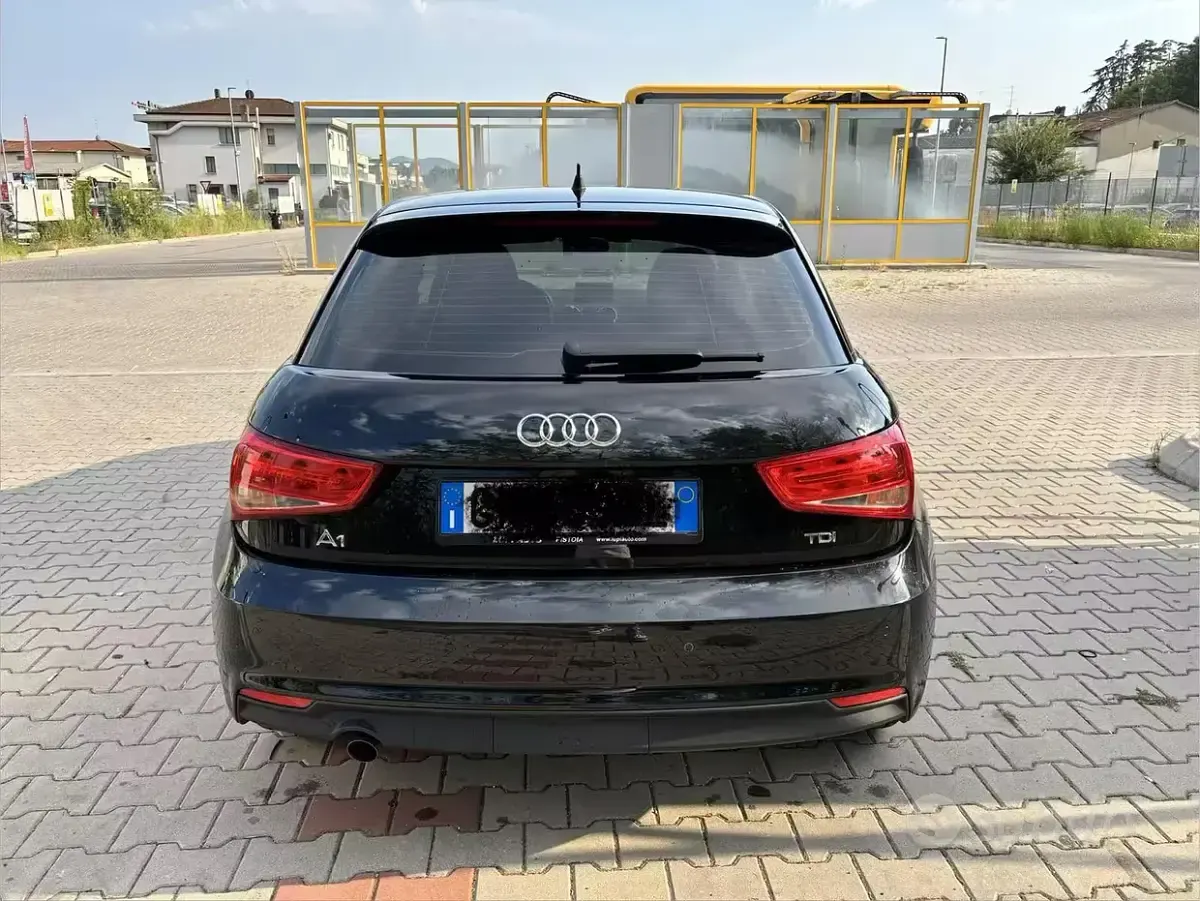 Usata Audi A1 116 CV (85 kW) 2018 Nero Berlina