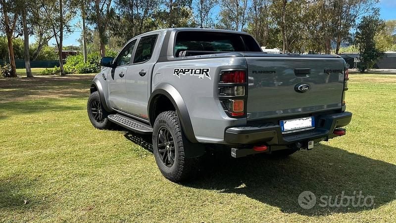 Usata Ford Ranger Raptor 213 CV (156 kW) 2022 Grigio Pick-up