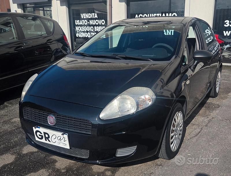 Usata Fiat Grande Punto S 69 CV (50 kW) 2011 Nero Utilitaria