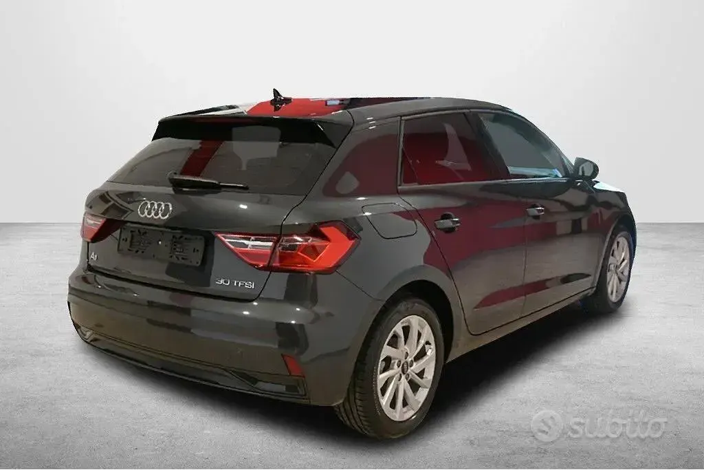 Usata Audi A1 Sportback Advanced 116 CV (85 kW) 2024 Grigio Utilitaria
