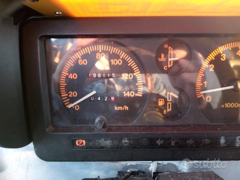 Usata Suzuki Samurai 64 CV (47 kW) 1990 Nero SUV