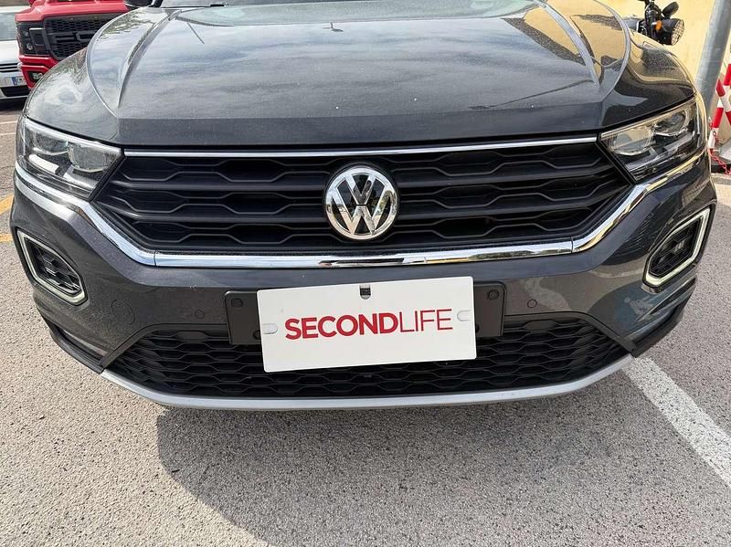 Usata VW T-Roc Advance 150 CV (110 kW) 2019 Grigio SUV