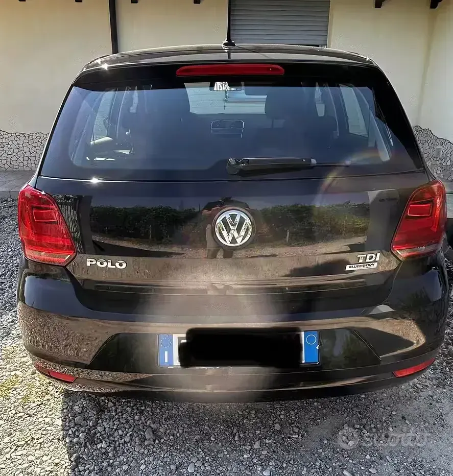 Usata VW Polo 75 CV (55 kW) 2014 Nero Berlina