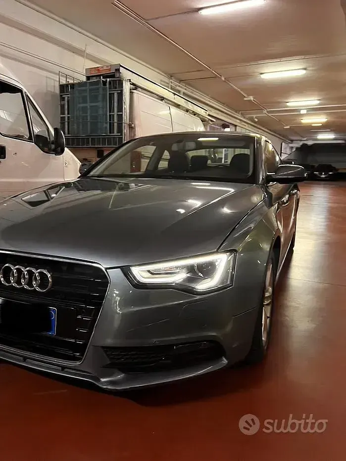 Usata Audi A5 Business Plus 177 CV (130 kW) 2013 Grigio Coupé