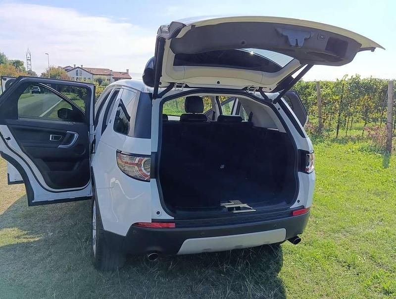Usata Land Rover Discovery Sport HSE 241 CV (177 kW) 2016 Bianco SUV