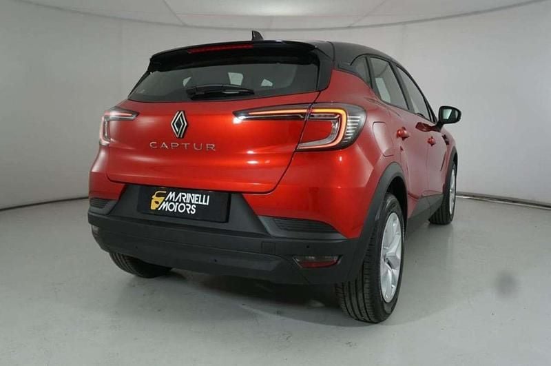 Nuova Renault Captur Evolution 101 CV (74 kW) 2026 Rosso SUV
