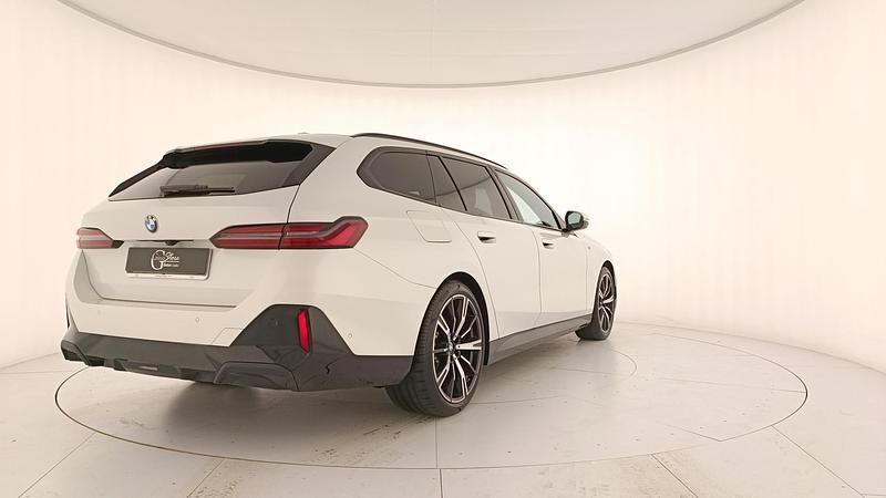Usata BMW 520 Shadowline 197 CV (144 kW) 2024 Station wagon