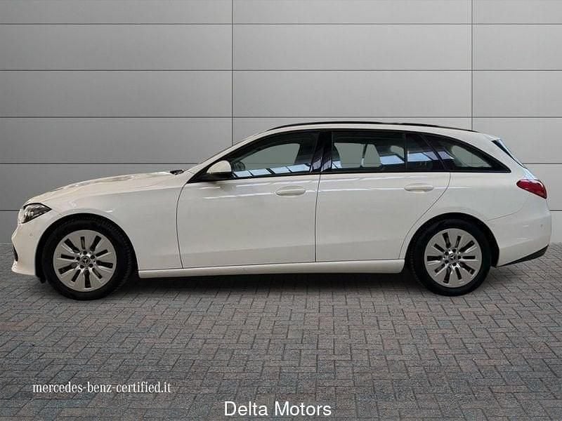 Usata Mercedes 200 Business 163 CV (119 kW) 2022 Bianco polare Station wagon