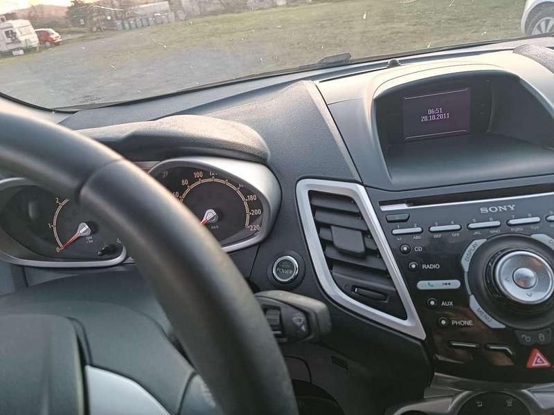 Usata Ford Fiesta Titanium 71 CV (52 kW) 2012 Utilitaria