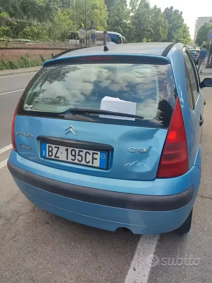 Usata Citroën C3 60 CV (44 kW) 2002 Blu Utilitaria