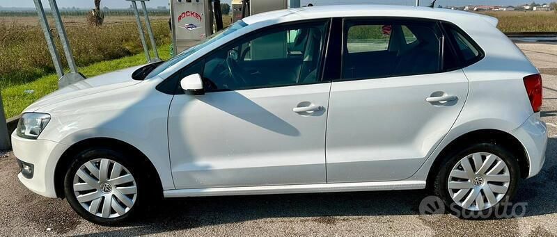 Usata VW Polo 60 CV (44 kW) 2013 Bianco Berlina
