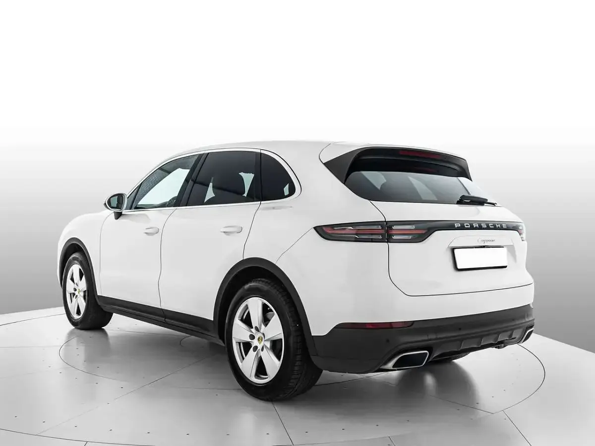 Usata Porsche Cayenne 340 CV (250 kW) 2019 Bianco SUV