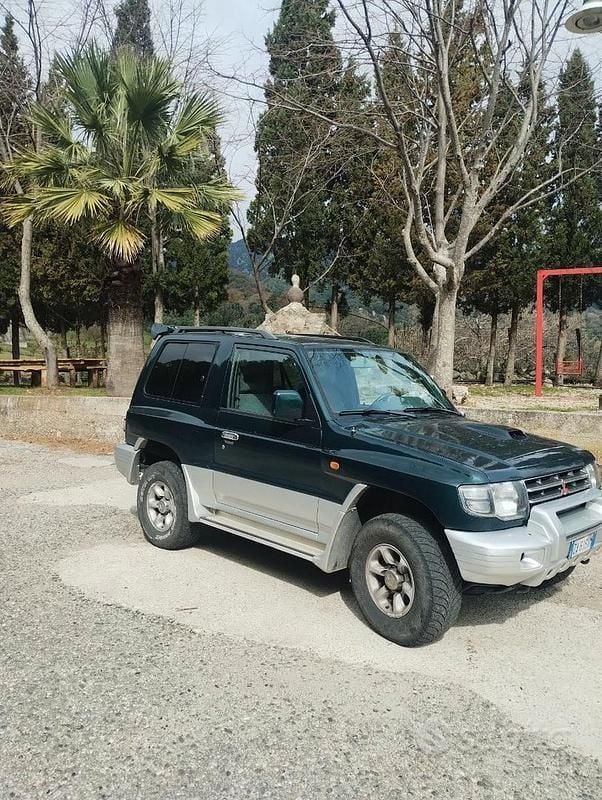 Usata Mitsubishi Pajero 1997 Verde SUV