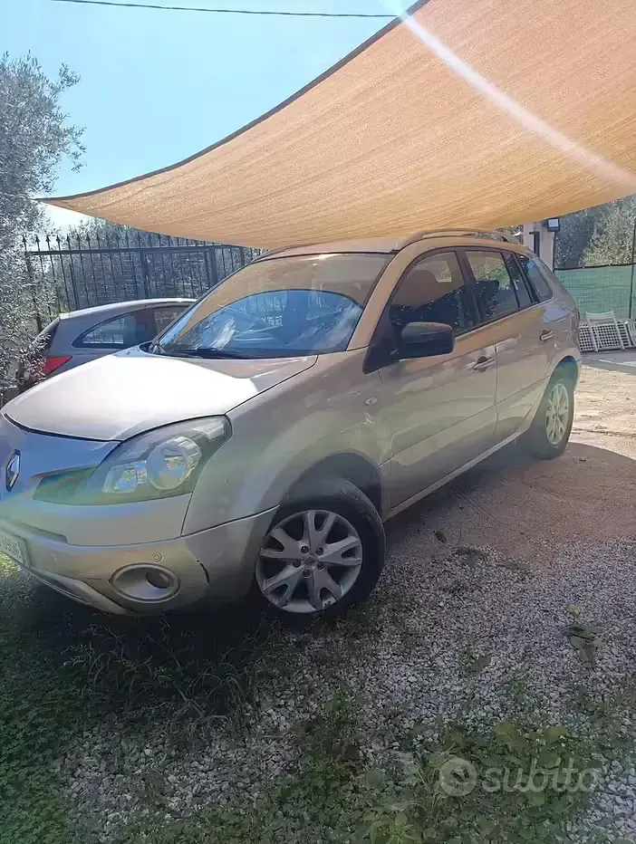 Usata Renault Koleos 150 CV (110 kW) 2008 Grigio SUV